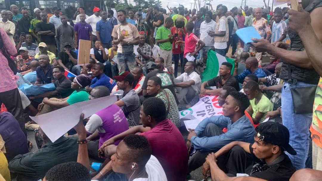 Protesters of #EndBadGovernmentinNigeria
